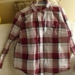 NWOT St. John's Bay Two Pocket Shirt